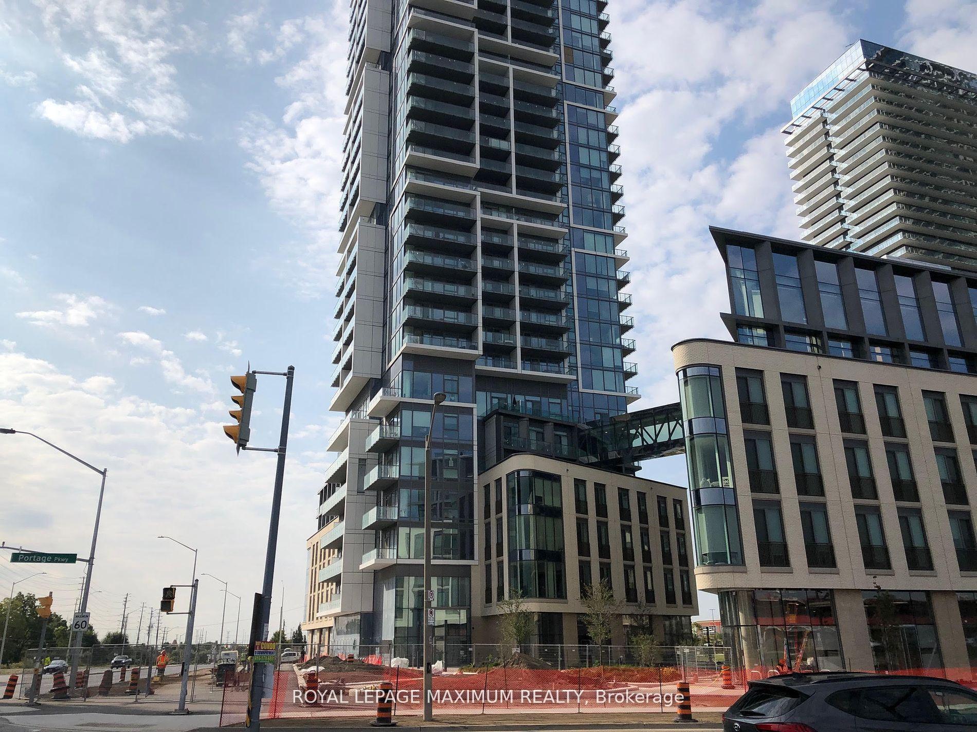 Front of Unit 4102, 7890 Jane Street