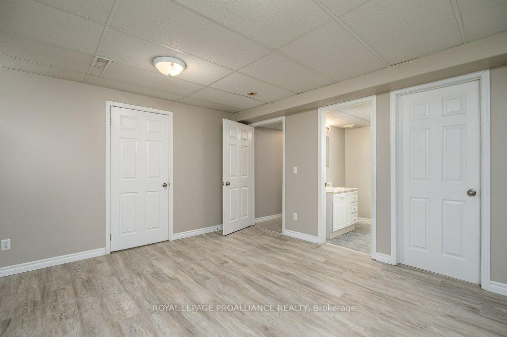 Photo 19 of Unit 16, 35 Albion Street, Belleville, Belleville Ward — HOMEH