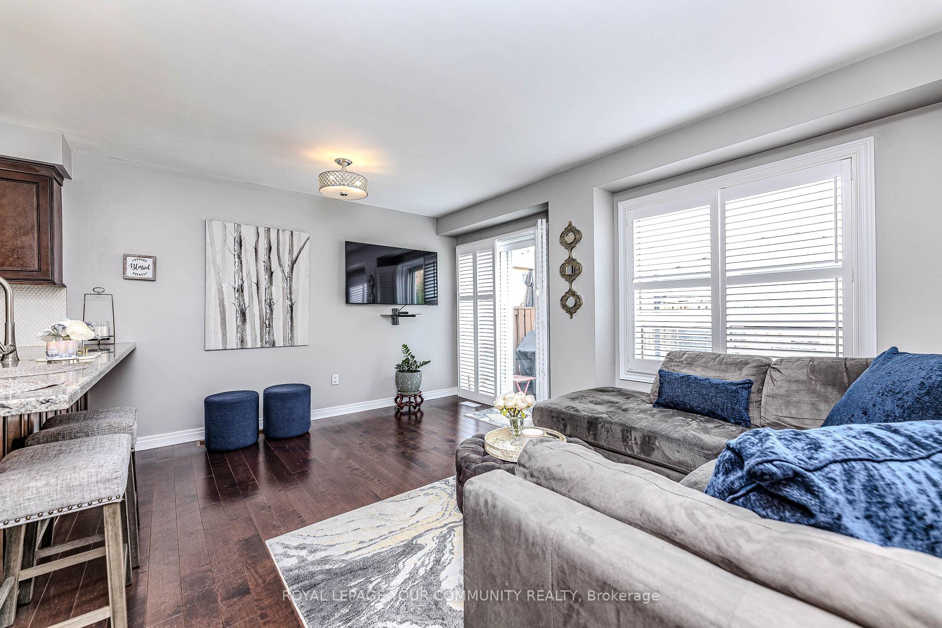 Photo 20 of 78 Tania Crescent, Vaughan, Maple — HOMEH