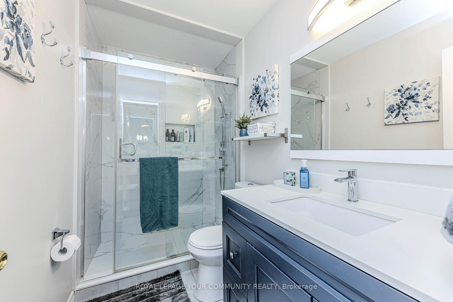 Photo 35 of 78 Tania Crescent, Vaughan, Maple — HOMEH
