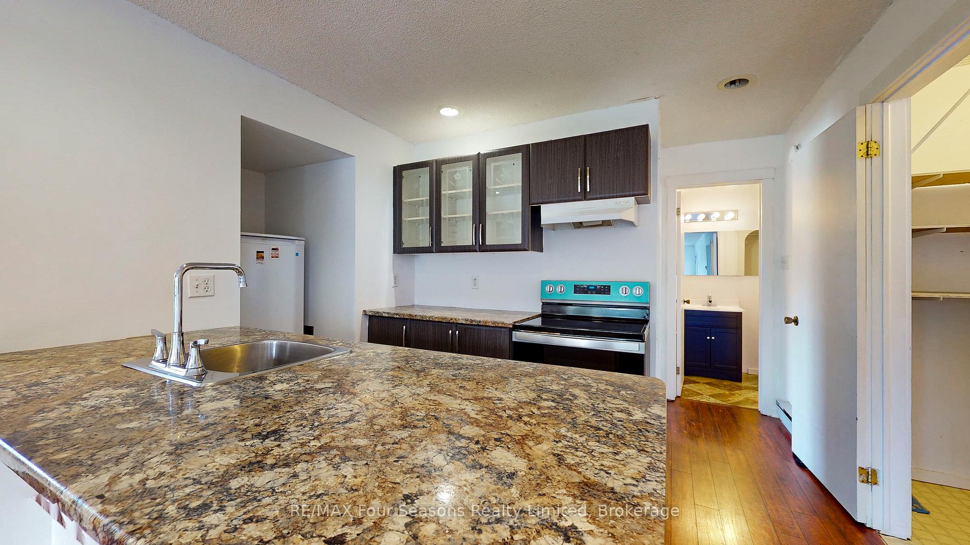 Photo 9 of Unit 115, 25 Dawson Drive, Collingwood — HOMEH