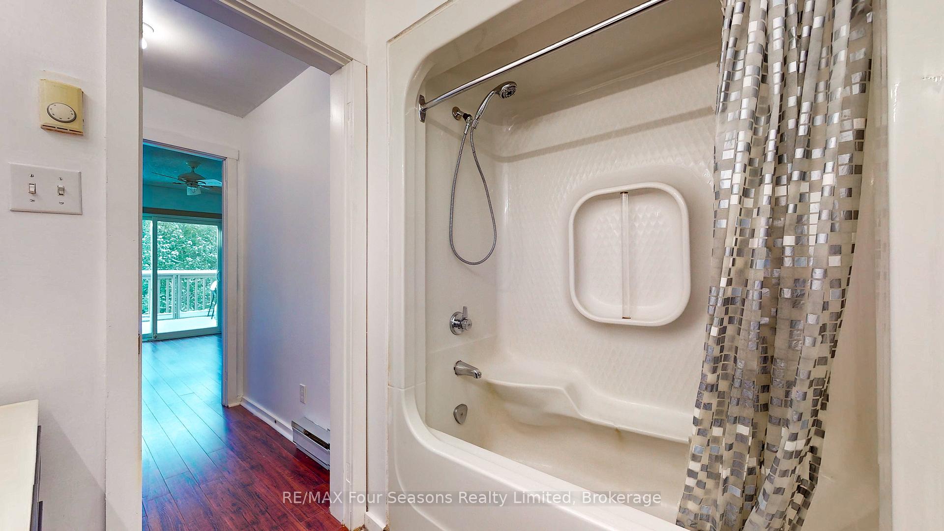 Photo 18 of Unit 115, 25 Dawson Drive, Collingwood — HOMEH