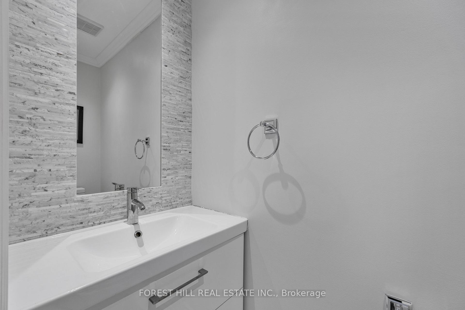 Photo 9 of 85 Elizabeth Street, Barrie, Ardagh — HOMEH