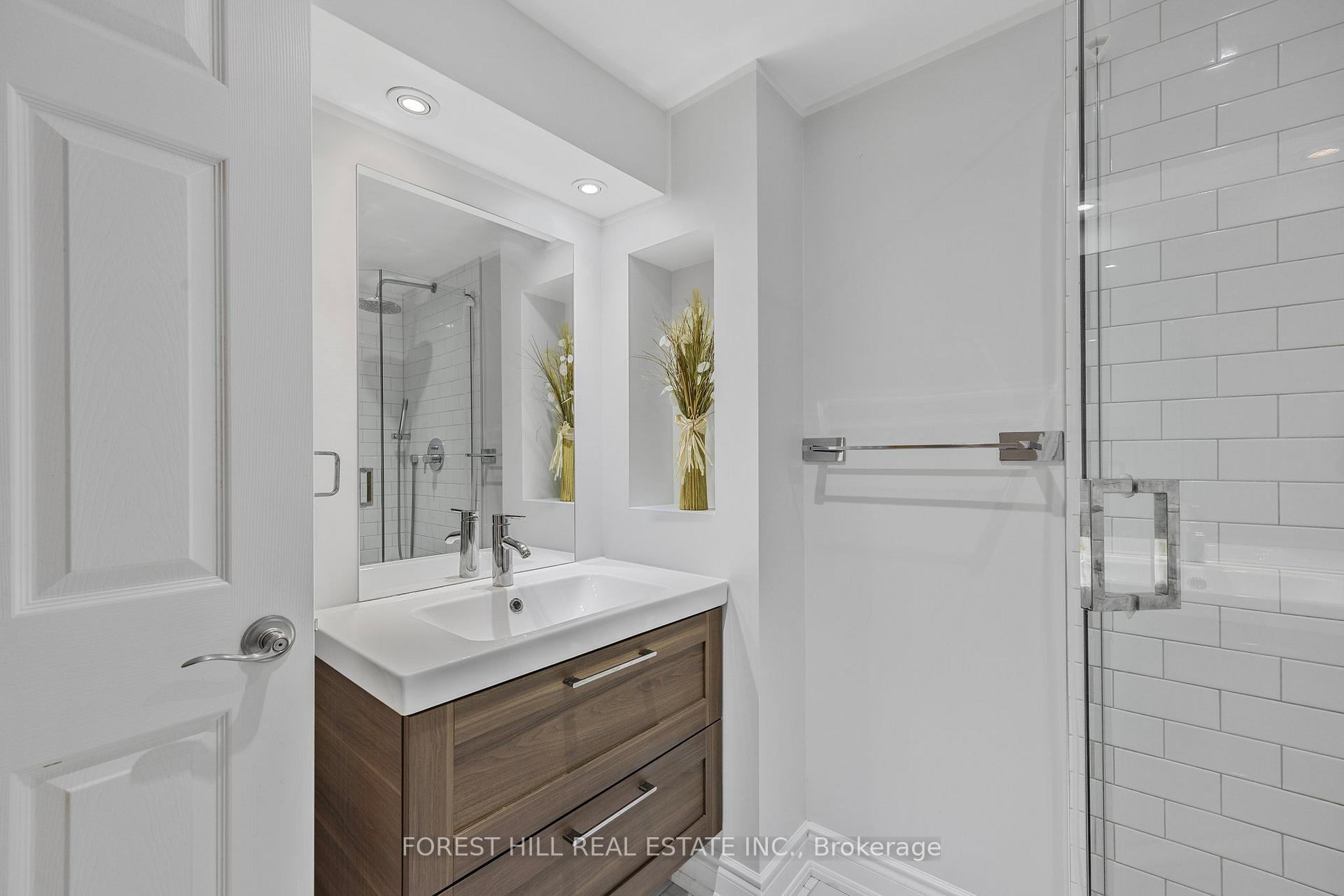 Photo 30 of 85 Elizabeth Street, Barrie, Ardagh — HOMEH