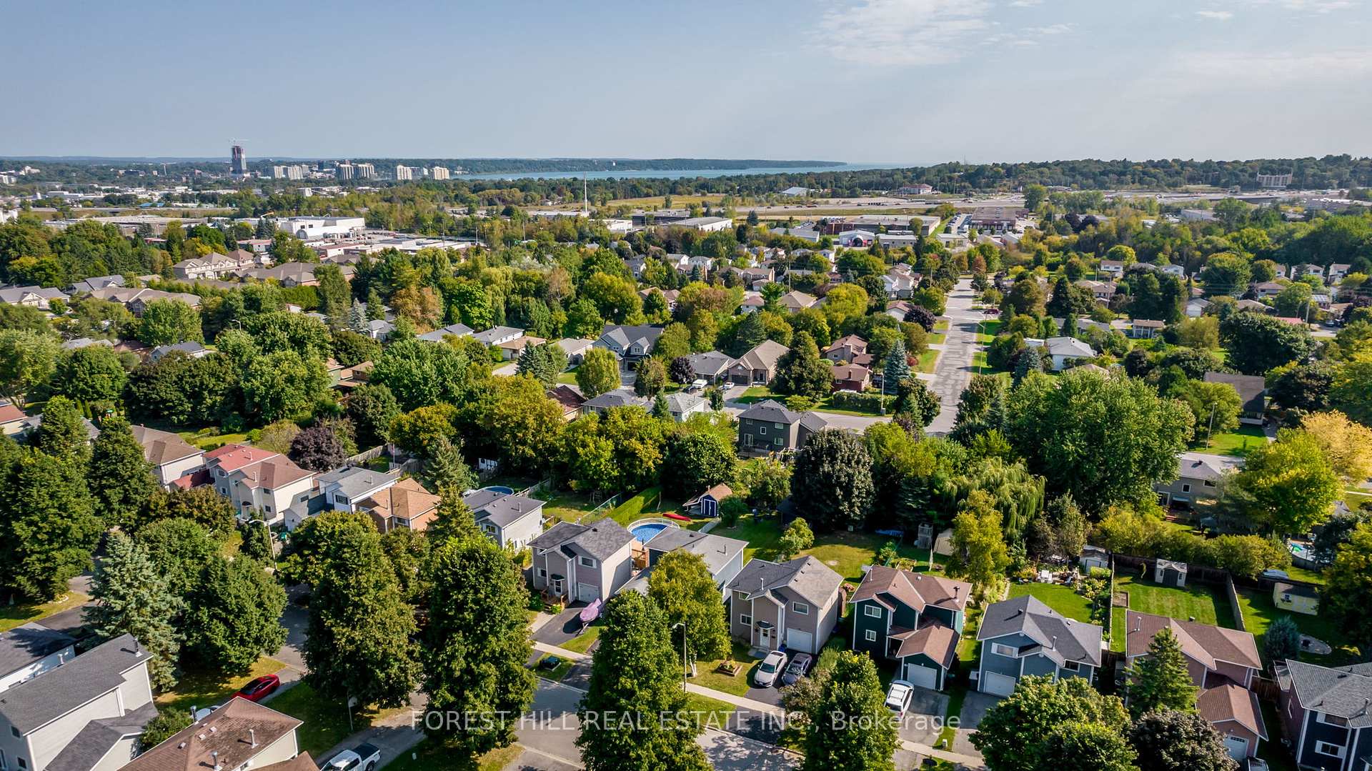 Photo 38 of 85 Elizabeth Street, Barrie, Ardagh — HOMEH
