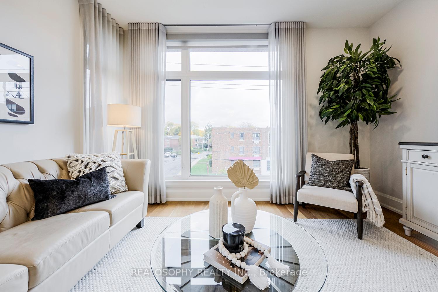Photo 4 of Unit 4A, 1657 Bathurst Street, Toronto, Forest Hill South — HOMEH