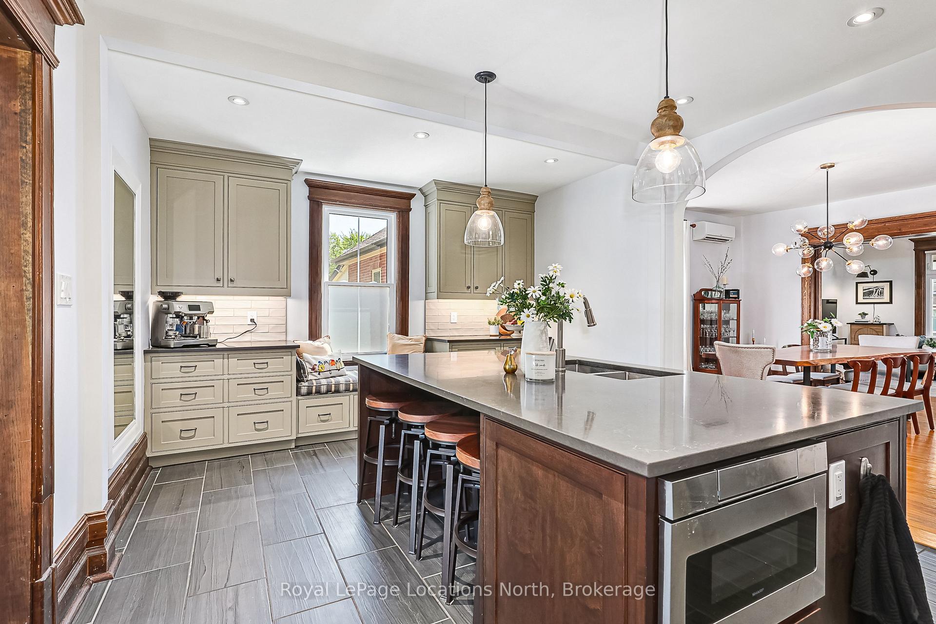 Photo 30 of 369 Birch Street, Collingwood — HOMEH