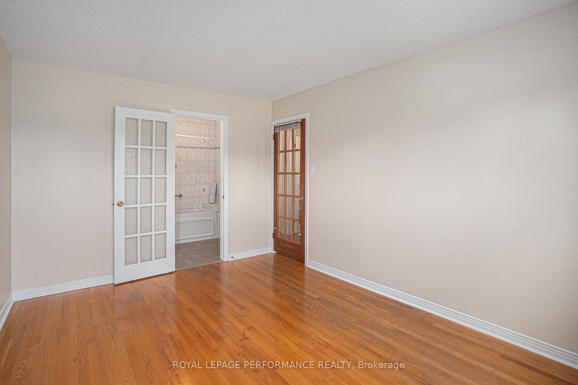 Photo 13 of 47 Sunnycrest Drive, Ottawa, City View/Skyline/Fisher Heights/Parkwood Hills — HOMEH