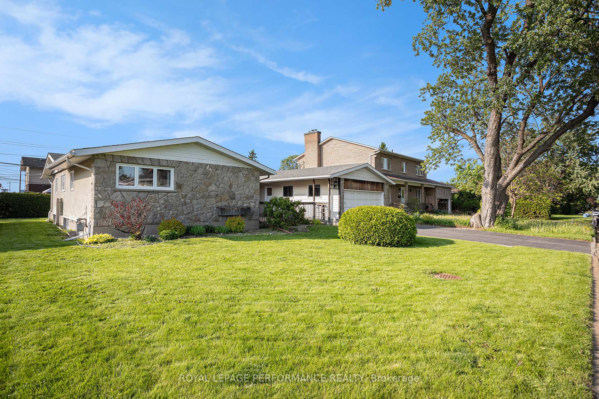 Photo 34 of 47 Sunnycrest Drive, Ottawa, City View/Skyline/Fisher Heights/Parkwood Hills — HOMEH