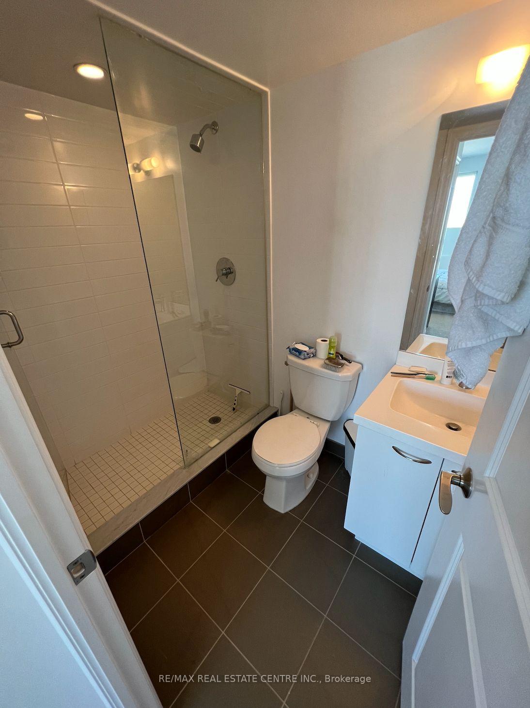Photo 13 of Unit 806, 500 St Clair Avenue W, Toronto, Humewood-Cedarvale — HOMEH