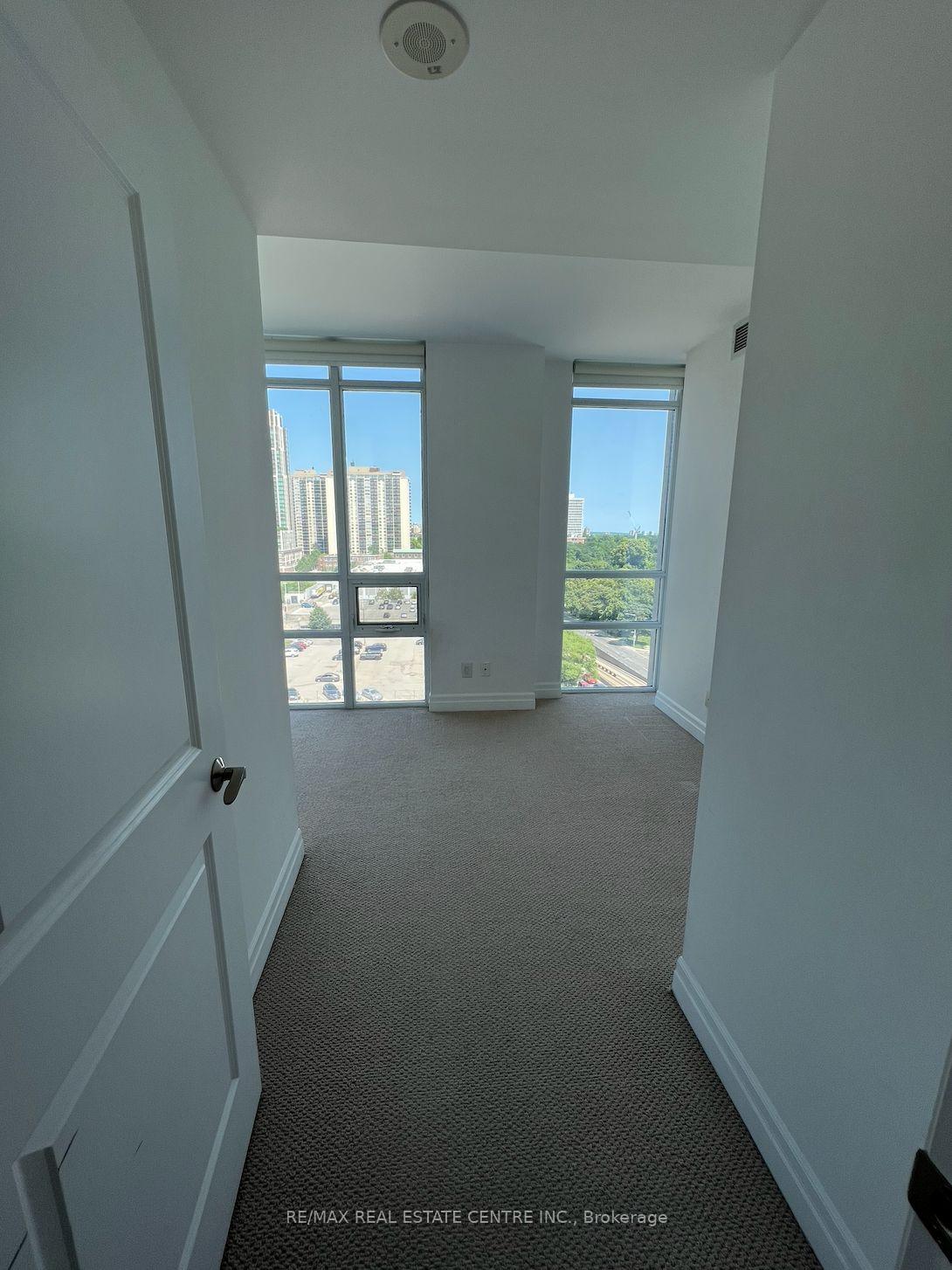 Photo 16 of Unit 806, 500 St Clair Avenue W, Toronto, Humewood-Cedarvale — HOMEH