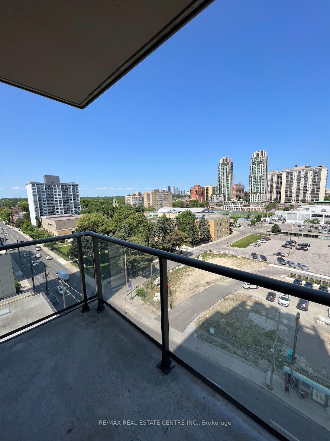 Photo 21 of Unit 806, 500 St Clair Avenue W, Toronto, Humewood-Cedarvale — HOMEH