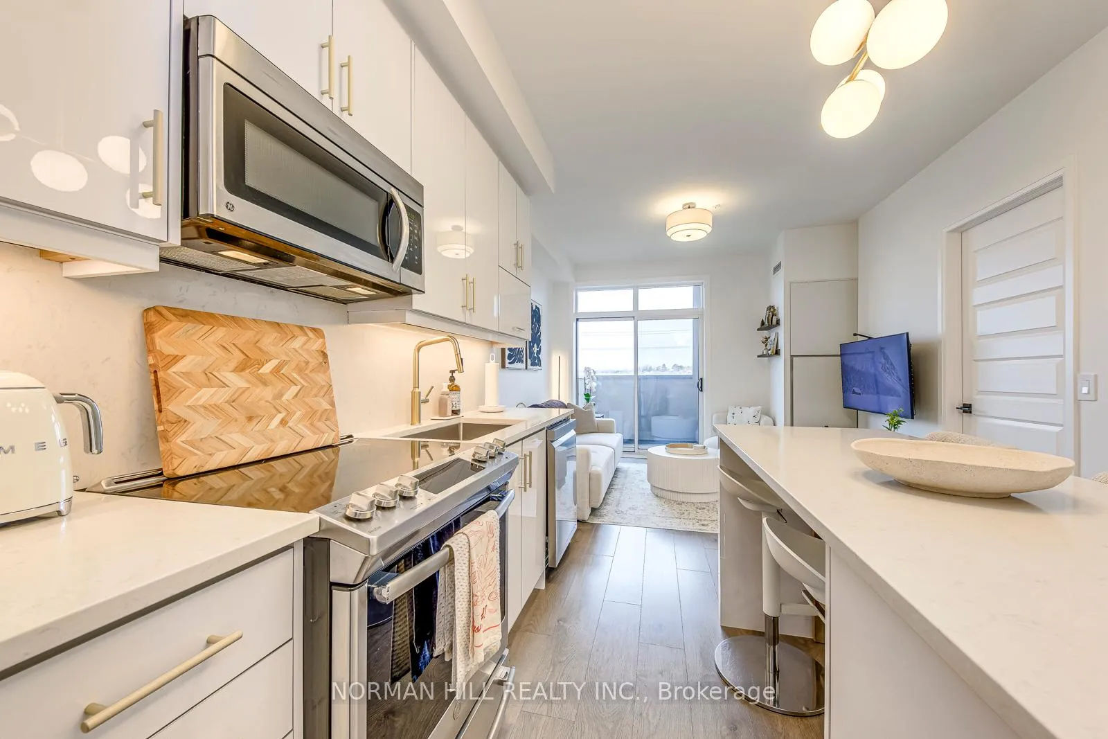 Photo 6 of Unit 314, 1105 Leger Way, Milton, Ford — HOMEH