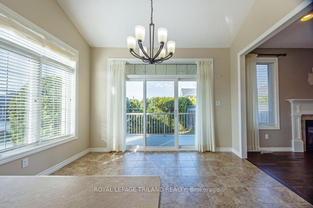 Photo 8 of Unit 1, 120 Southgate Parkway, St. Thomas — HOMEH