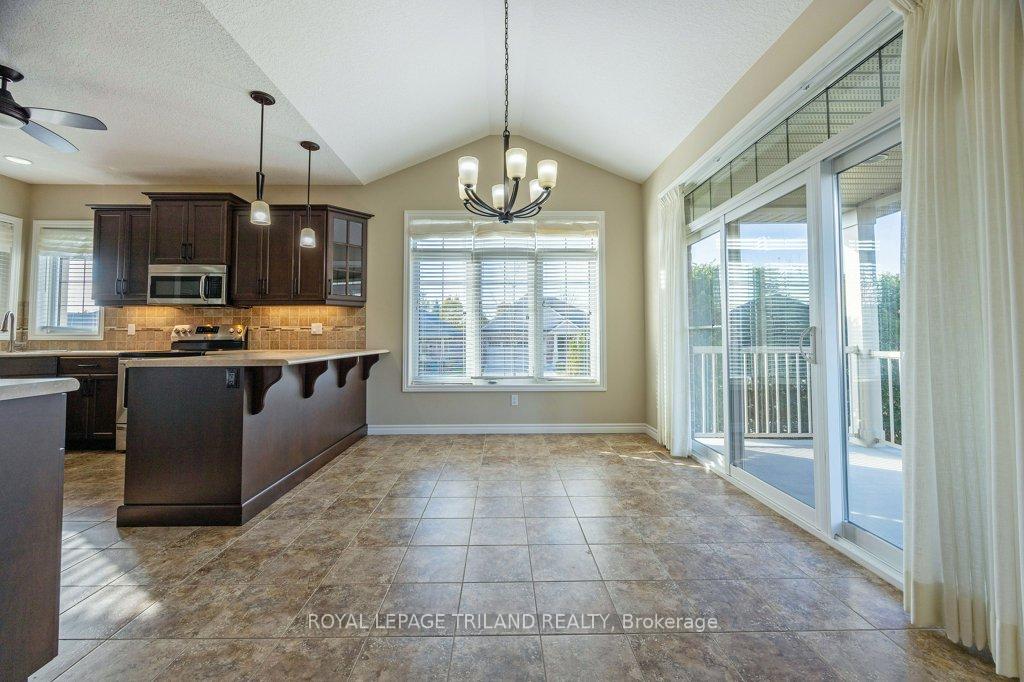 Photo 9 of Unit 1, 120 Southgate Parkway, St. Thomas — HOMEH