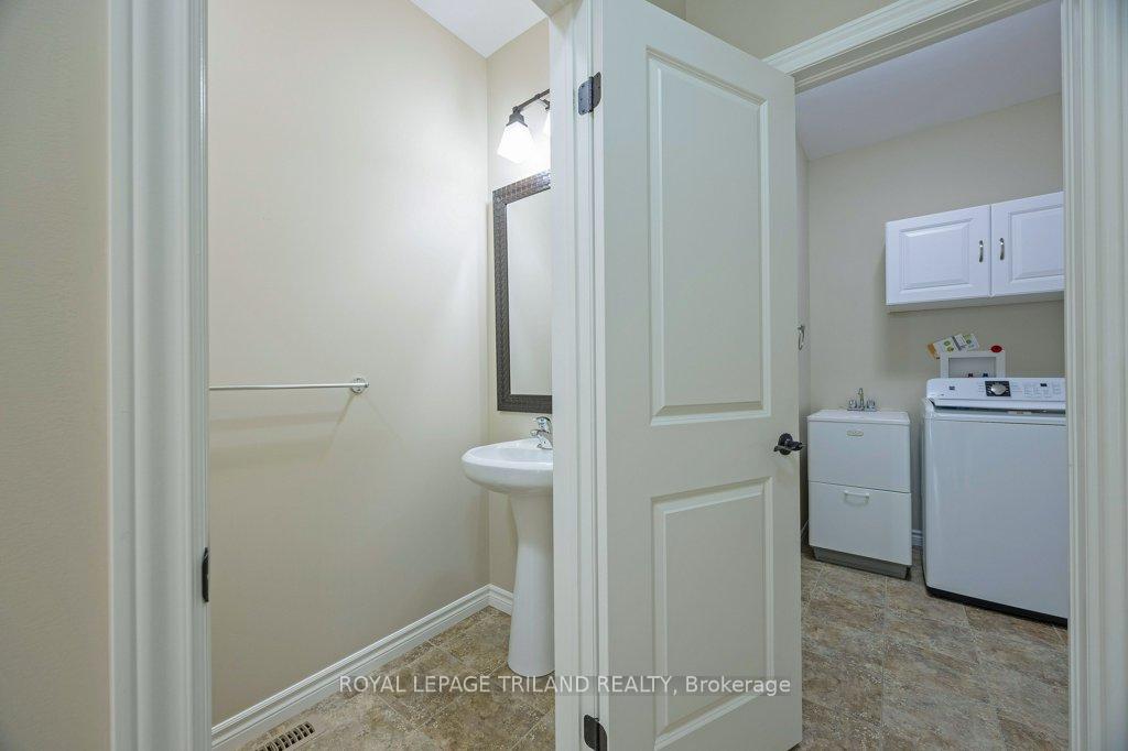 Photo 19 of Unit 1, 120 Southgate Parkway, St. Thomas — HOMEH