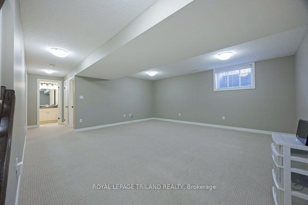 Photo 21 of Unit 1, 120 Southgate Parkway, St. Thomas — HOMEH