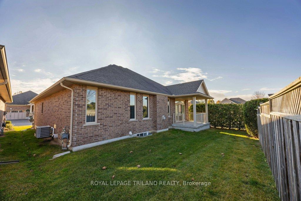 Photo 26 of Unit 1, 120 Southgate Parkway, St. Thomas — HOMEH