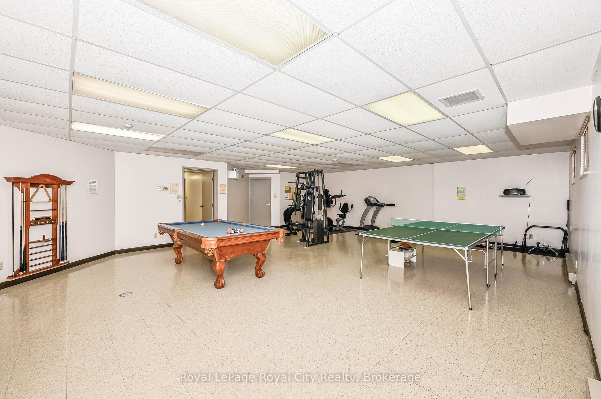 Photo 35 of Unit 401, 8 Christopher Court, Guelph, Kortright West — HOMEH