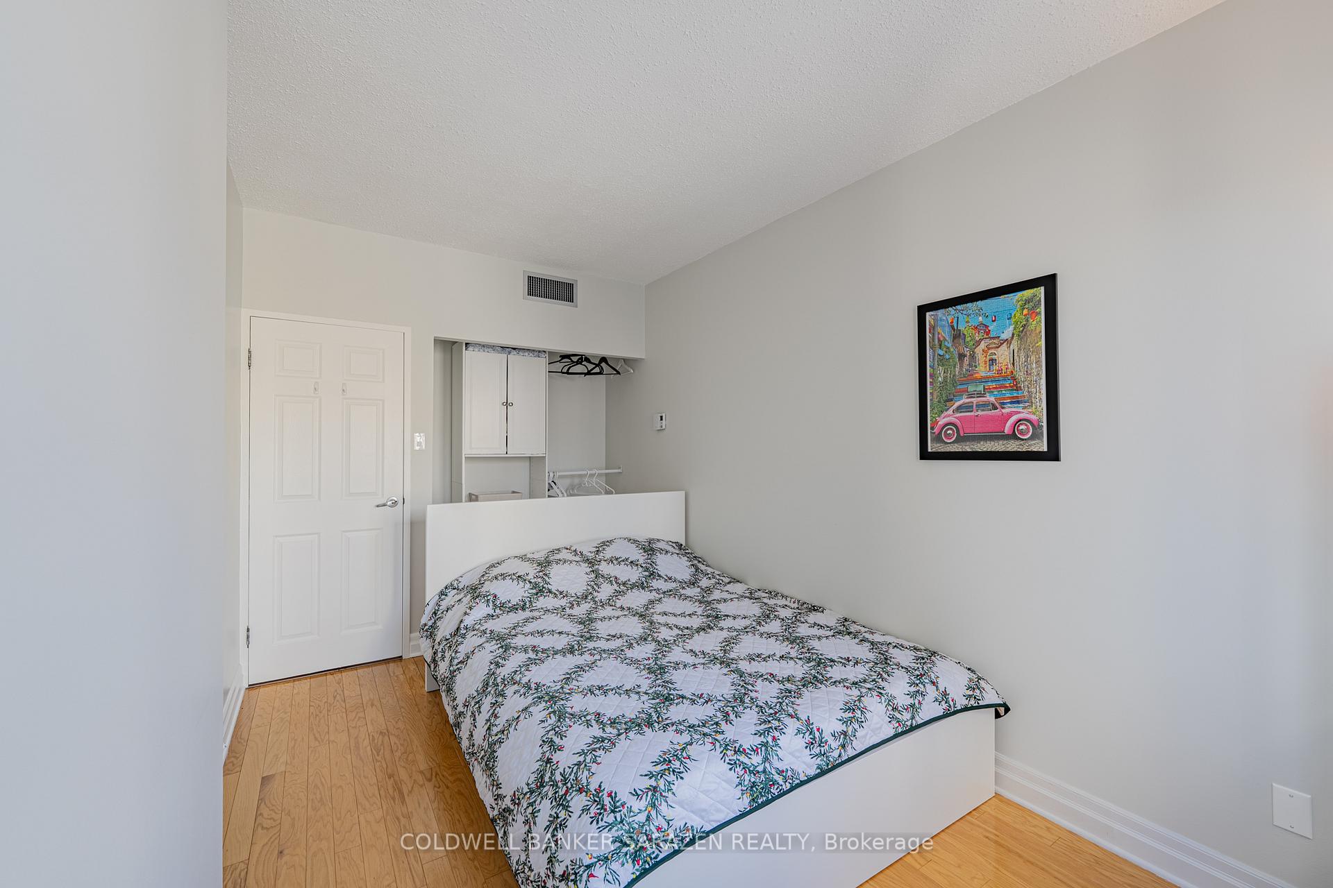 Photo 17 of Unit 1107, 556 Laurier Avenue W, Ottawa, Ottawa Centre — HOMEH