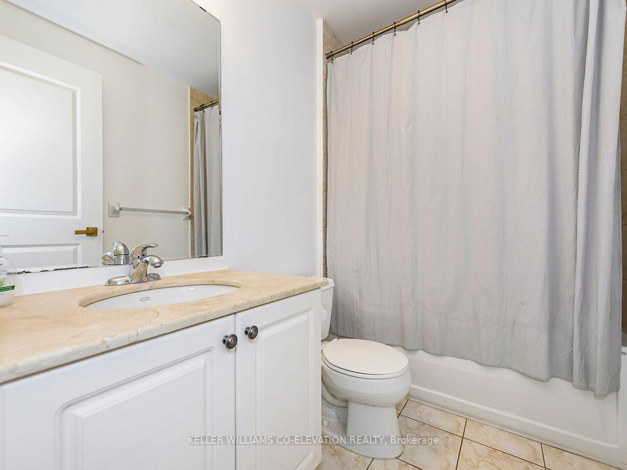 Photo 10 of Unit 1609, 9225 Jane Street, Vaughan, Maple — HOMEH