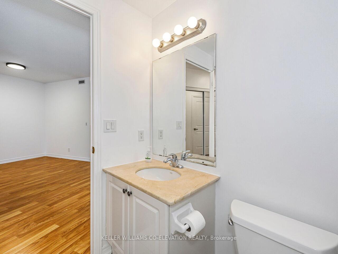 Photo 11 of Unit 1609, 9225 Jane Street, Vaughan, Maple — HOMEH