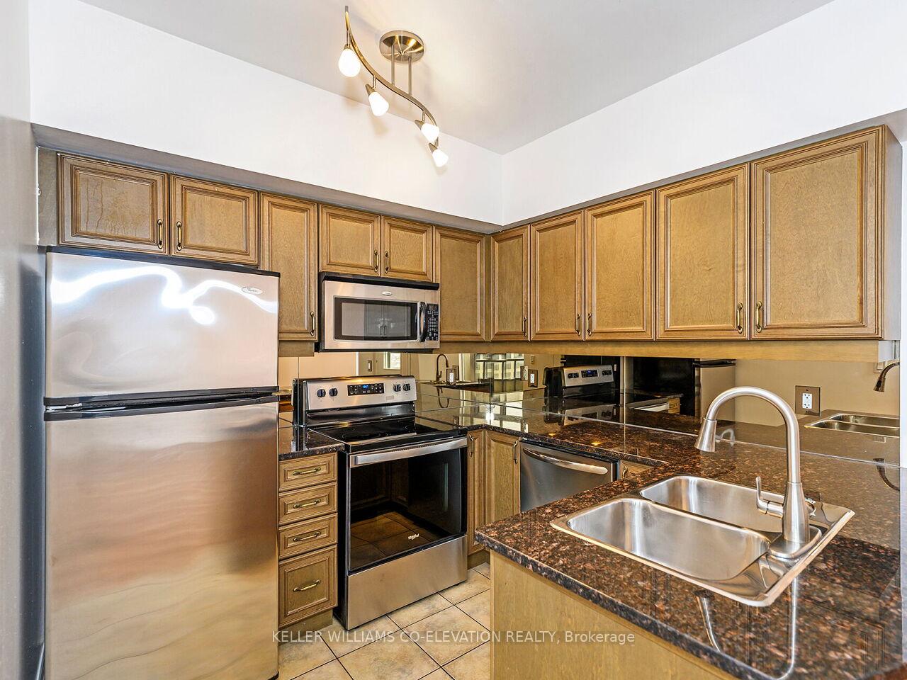 Photo 19 of Unit 1609, 9225 Jane Street, Vaughan, Maple — HOMEH