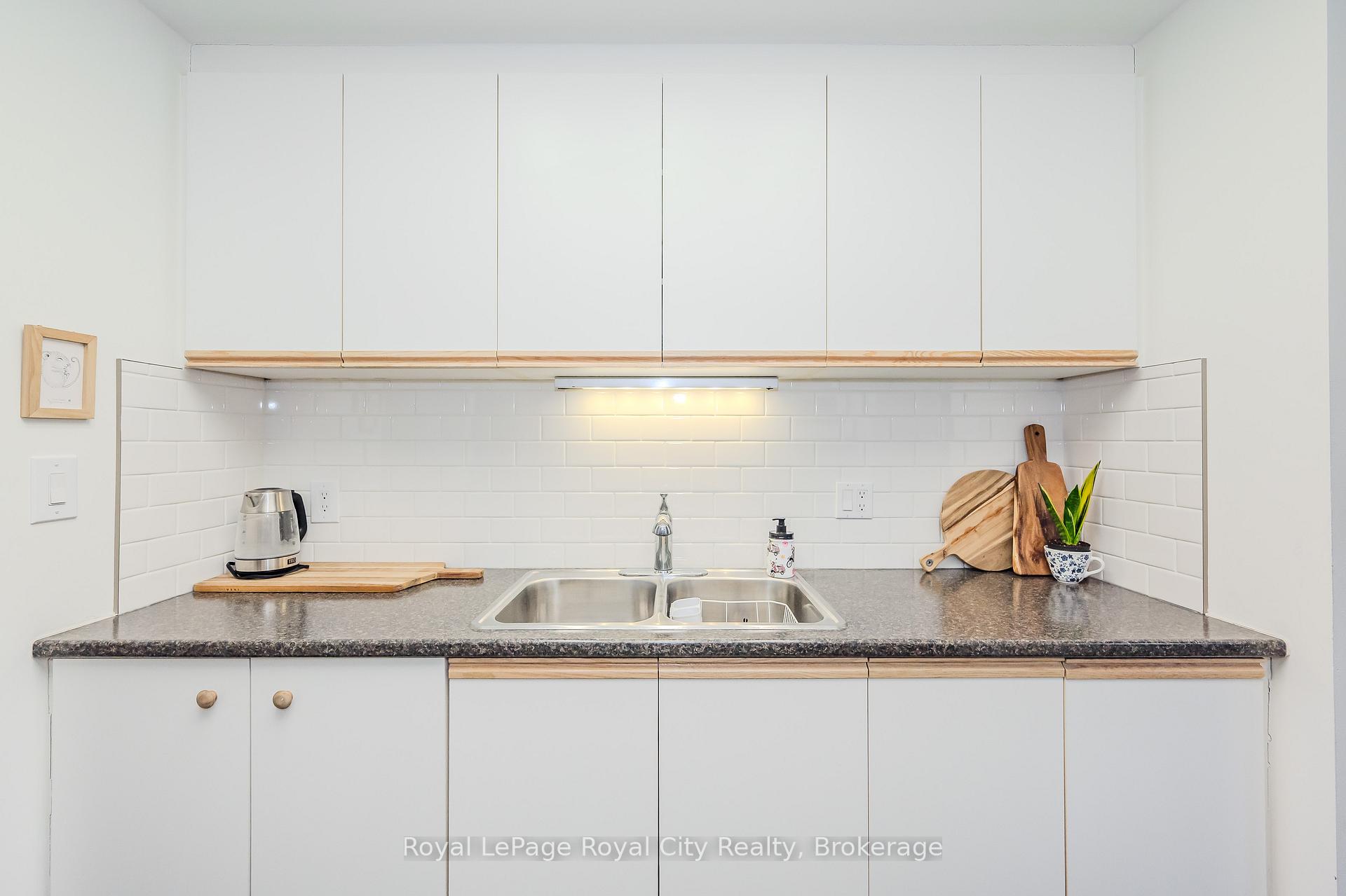 Photo 13 of Unit B1, 105 Bagot Street, Guelph, Junction/Onward Willow — HOMEH