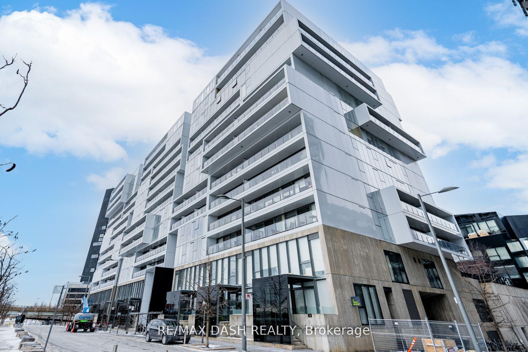 Photo 1 of Unit 802, 32 Trolley Crescent, Toronto, Waterfront Communities — HOMEH