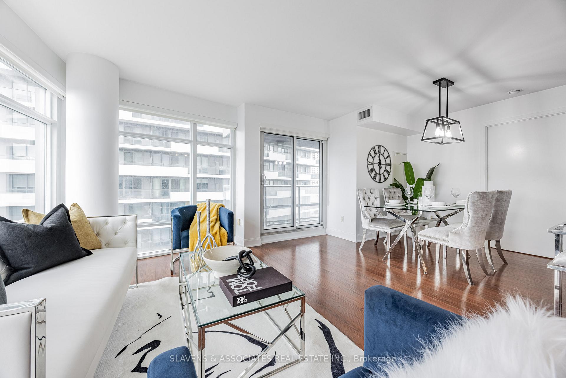 Photo 19 of Unit 2308, 2191 Yonge Street, Toronto, Mount Pleasant West — HOMEH