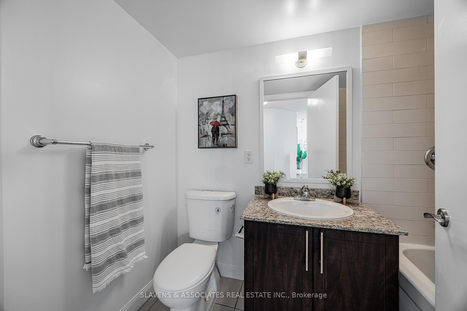 Photo 25 of Unit 2308, 2191 Yonge Street, Toronto, Mount Pleasant West — HOMEH