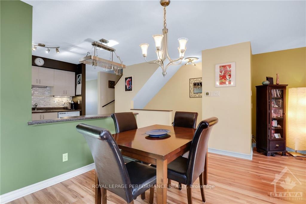 Photo 10 of 210 Alvin Road, Ottawa, Manor Park — HOMEH