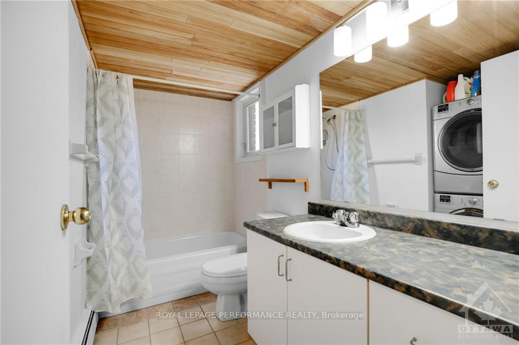 Photo 25 of 210 Alvin Road, Ottawa, Manor Park — HOMEH