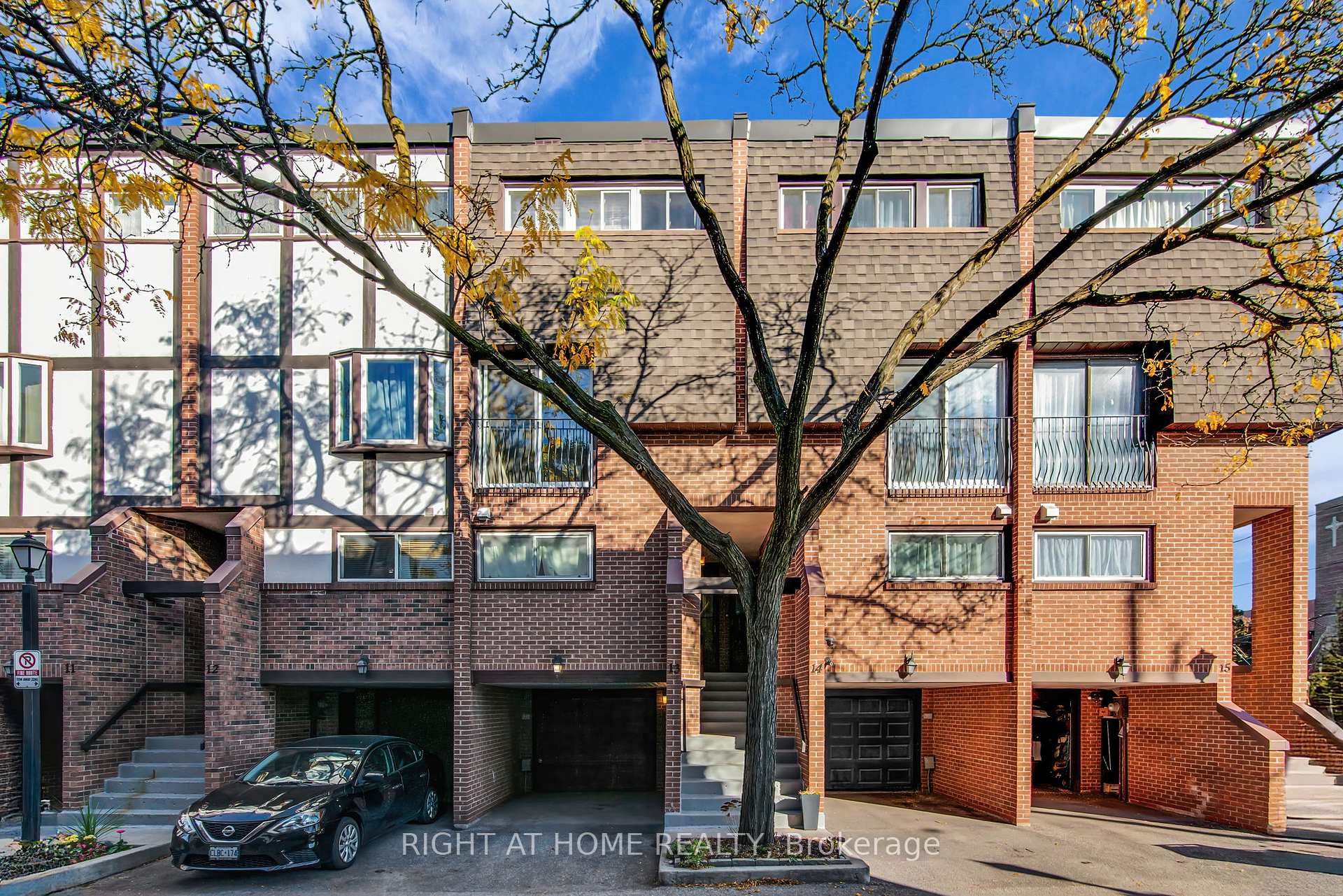 Photo 1 of Unit 13, 2716 St Clair Avenue E, Toronto, O'Connor-Parkview — HOMEH