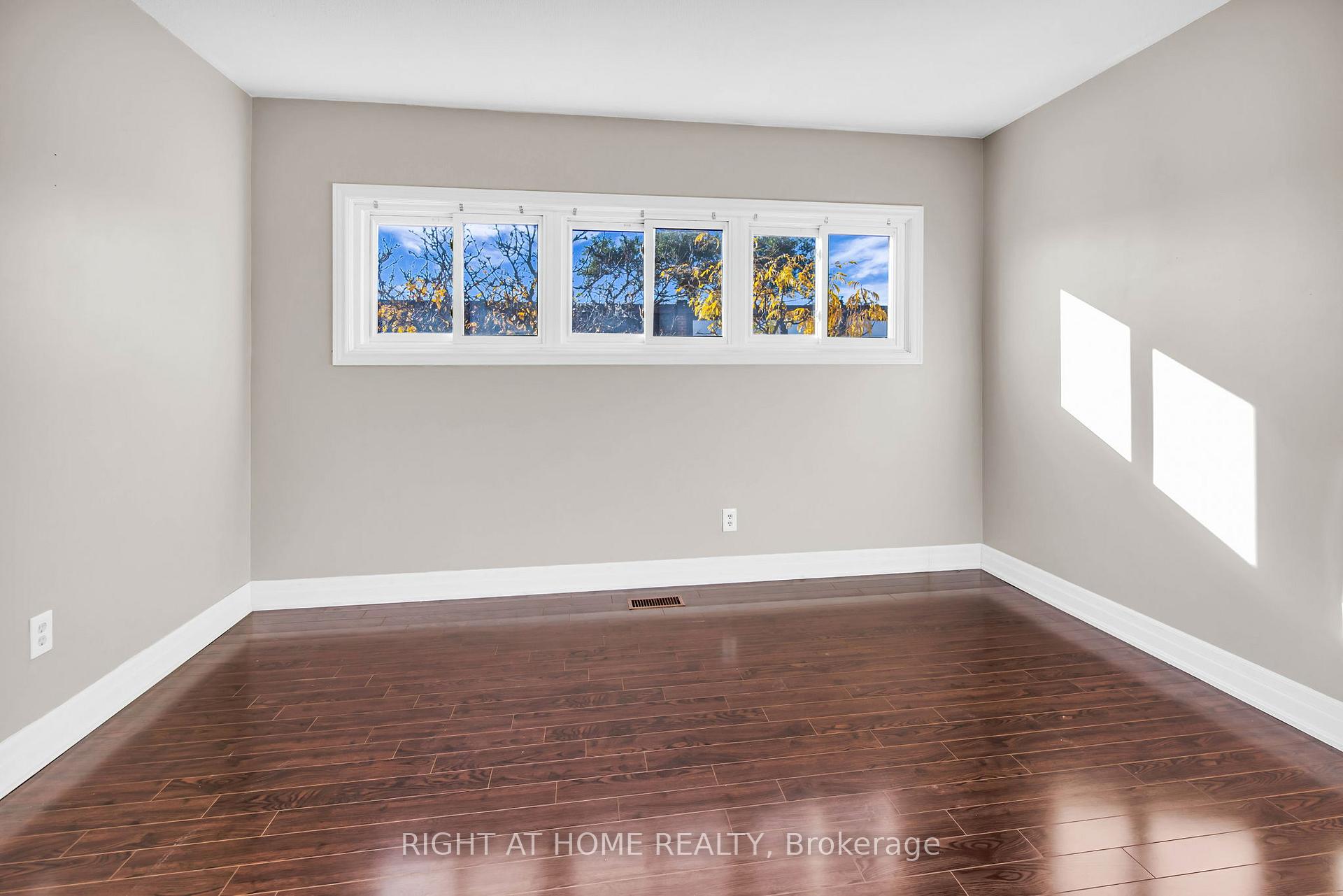 Photo 20 of Unit 13, 2716 St Clair Avenue E, Toronto, O'Connor-Parkview — HOMEH
