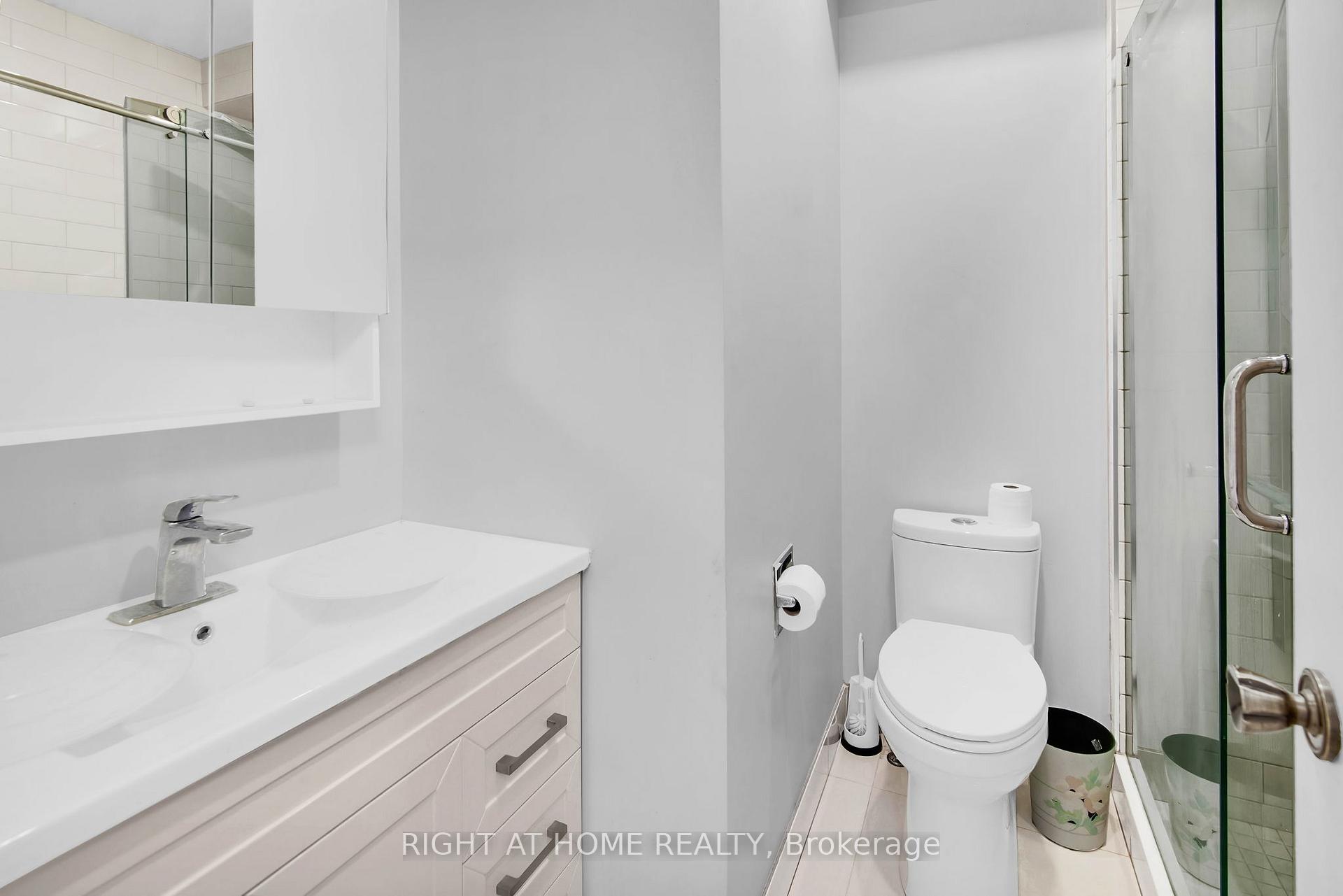 Photo 24 of Unit 13, 2716 St Clair Avenue E, Toronto, O'Connor-Parkview — HOMEH