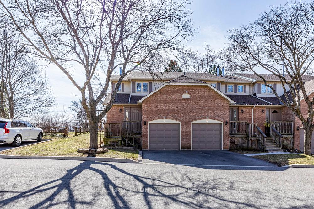 Photo 4 of Unit 1, 79 Braeheid Avenue, Hamilton, Waterdown — HOMEH