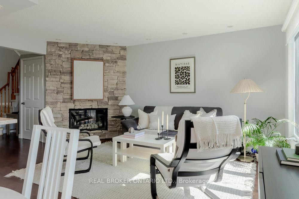 Photo 8 of Unit 1, 79 Braeheid Avenue, Hamilton, Waterdown — HOMEH