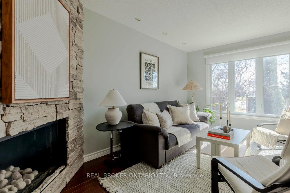 Photo 10 of Unit 1, 79 Braeheid Avenue, Hamilton, Waterdown — HOMEH