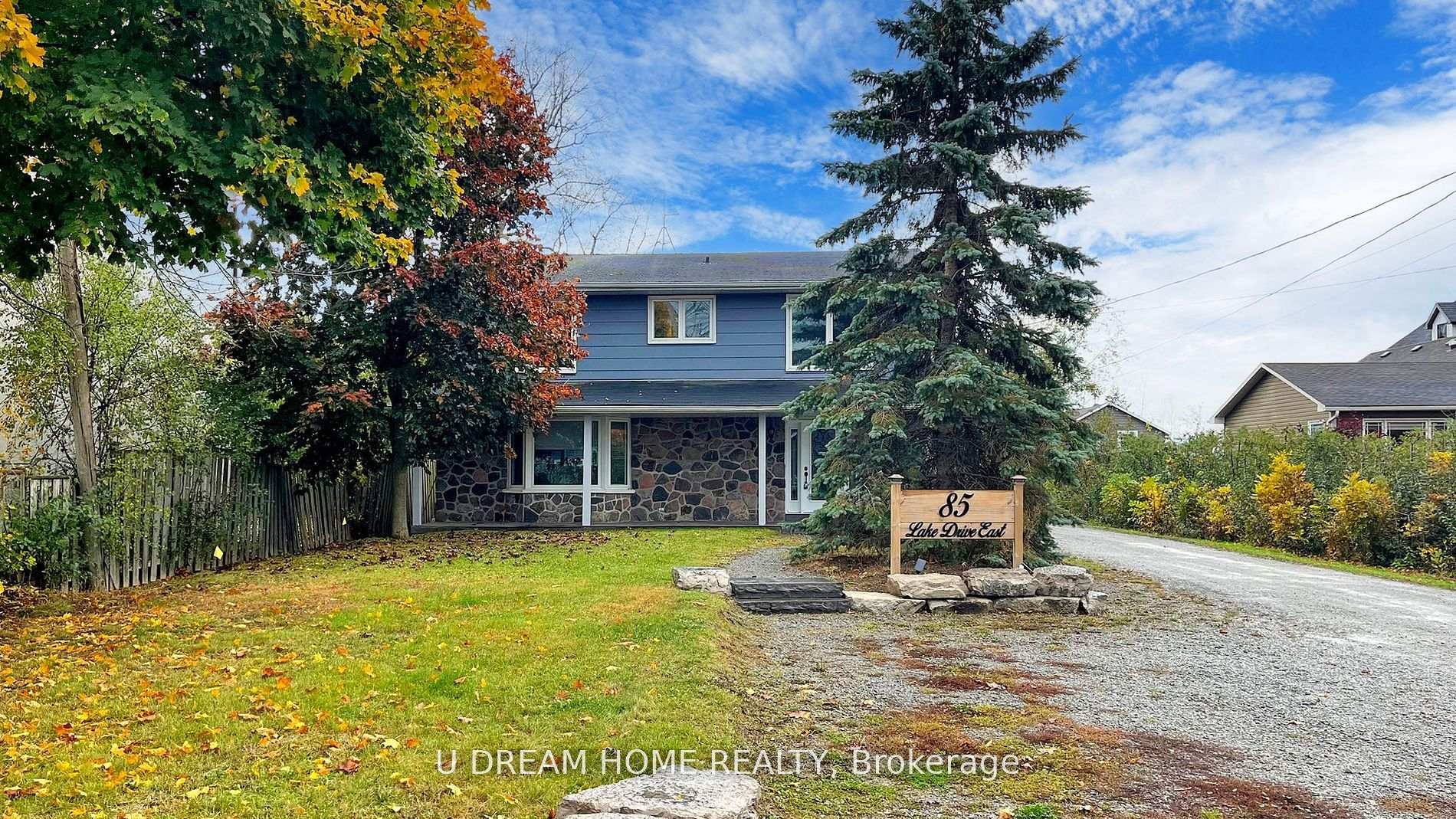 Photo 1 of 85 Lake Drive E, Georgina, Historic Lakeshore Communities — HOMEH