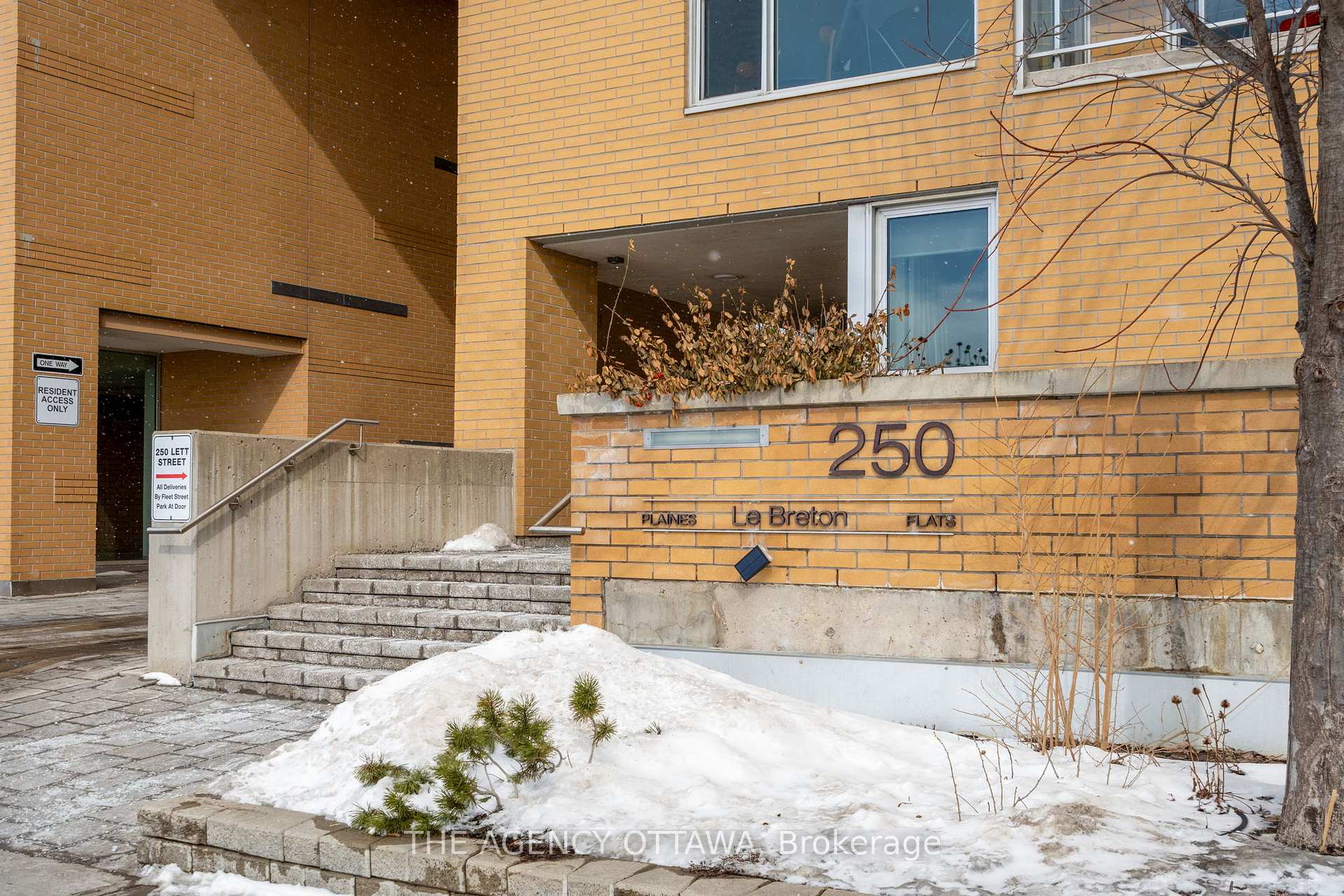 Photo 2 of Unit 621, 250 Lett Street, Ottawa, West Centre Town — HOMEH