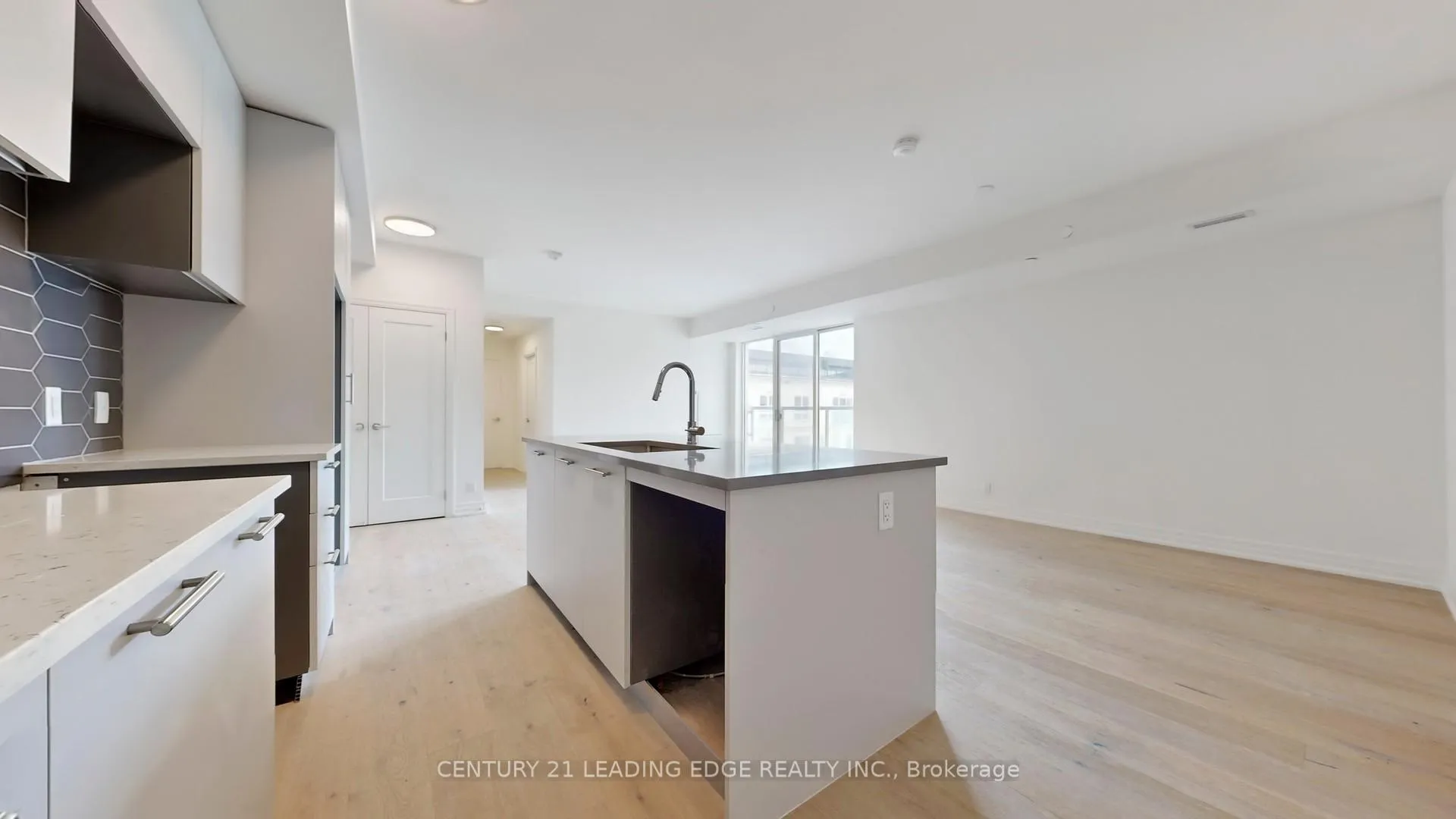 Photo 31 of Unit Ph30, 101 Cathedral High Street, Markham, Cathedraltown — HOMEH