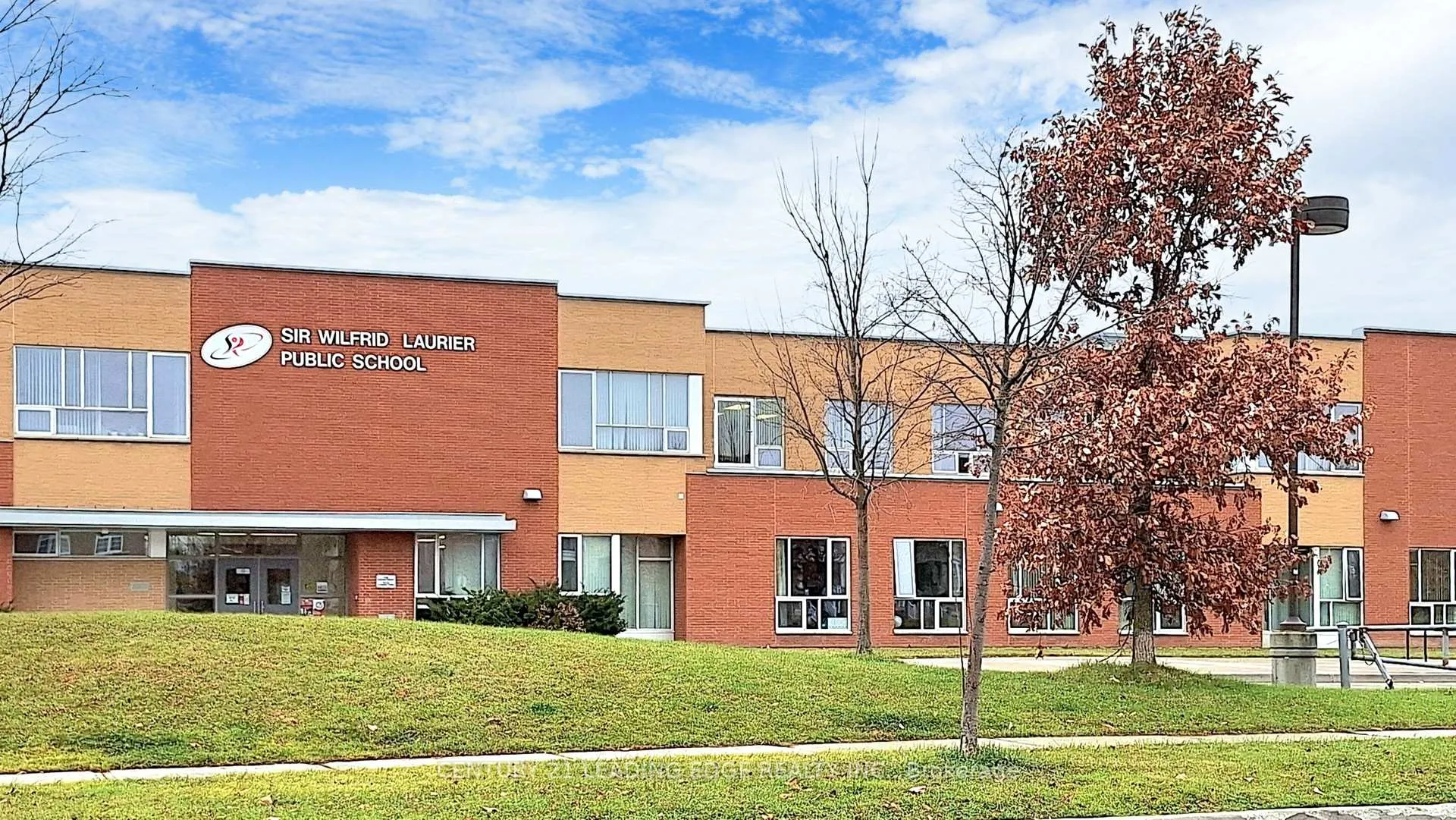 Photo 50 of Unit Ph30, 101 Cathedral High Street, Markham, Cathedraltown — HOMEH