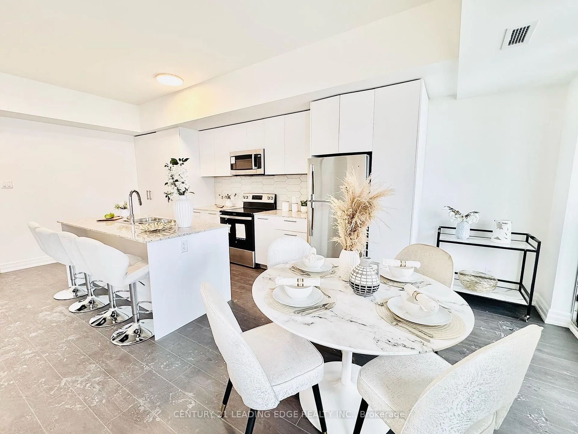 Photo 23 of Unit Ph19, 101 Cathedral High Street, Markham, Cathedraltown — HOMEH