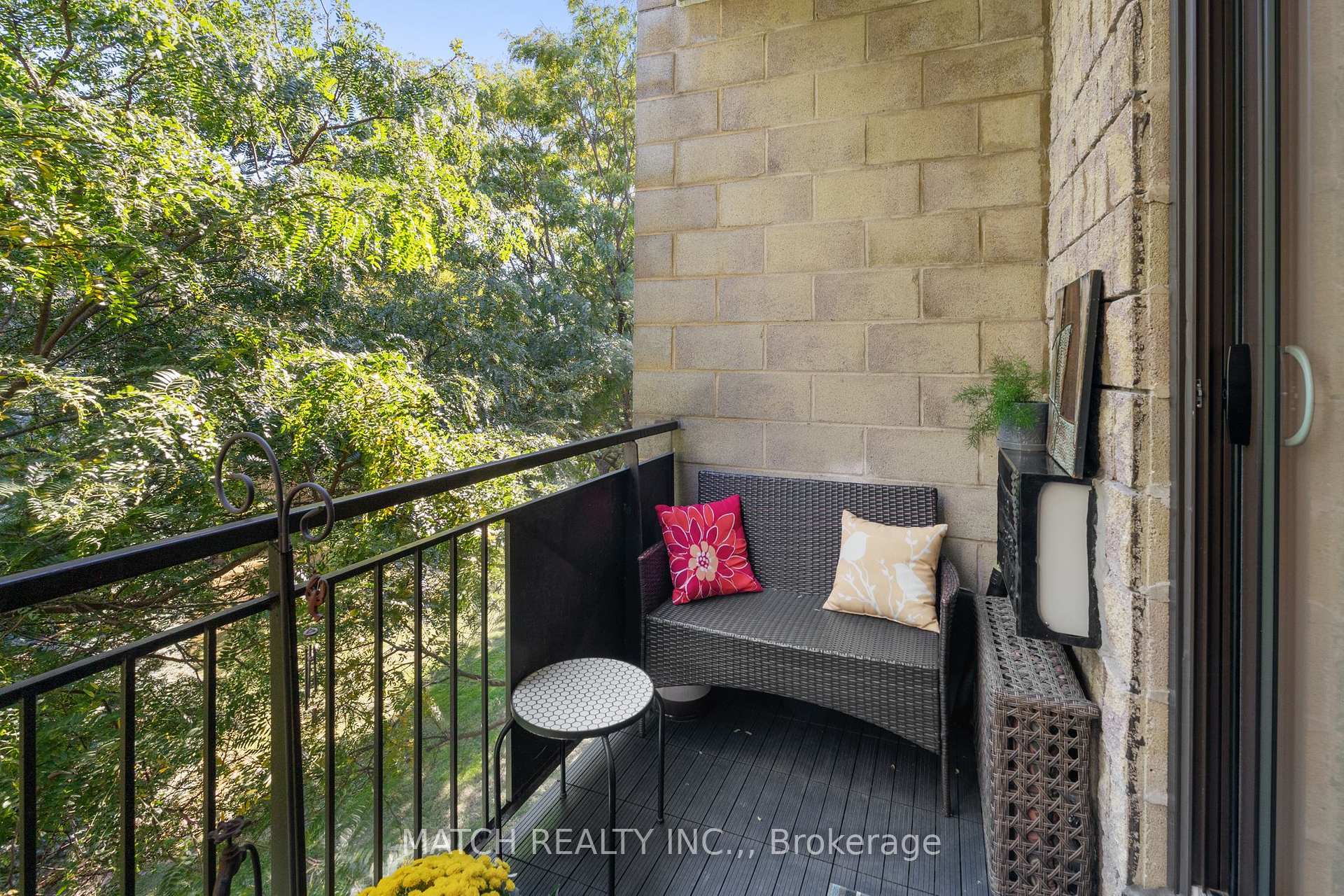 Photo 10 of Unit 405, 130 Park Avenue E, Chatham-Kent, Chatham — HOMEH