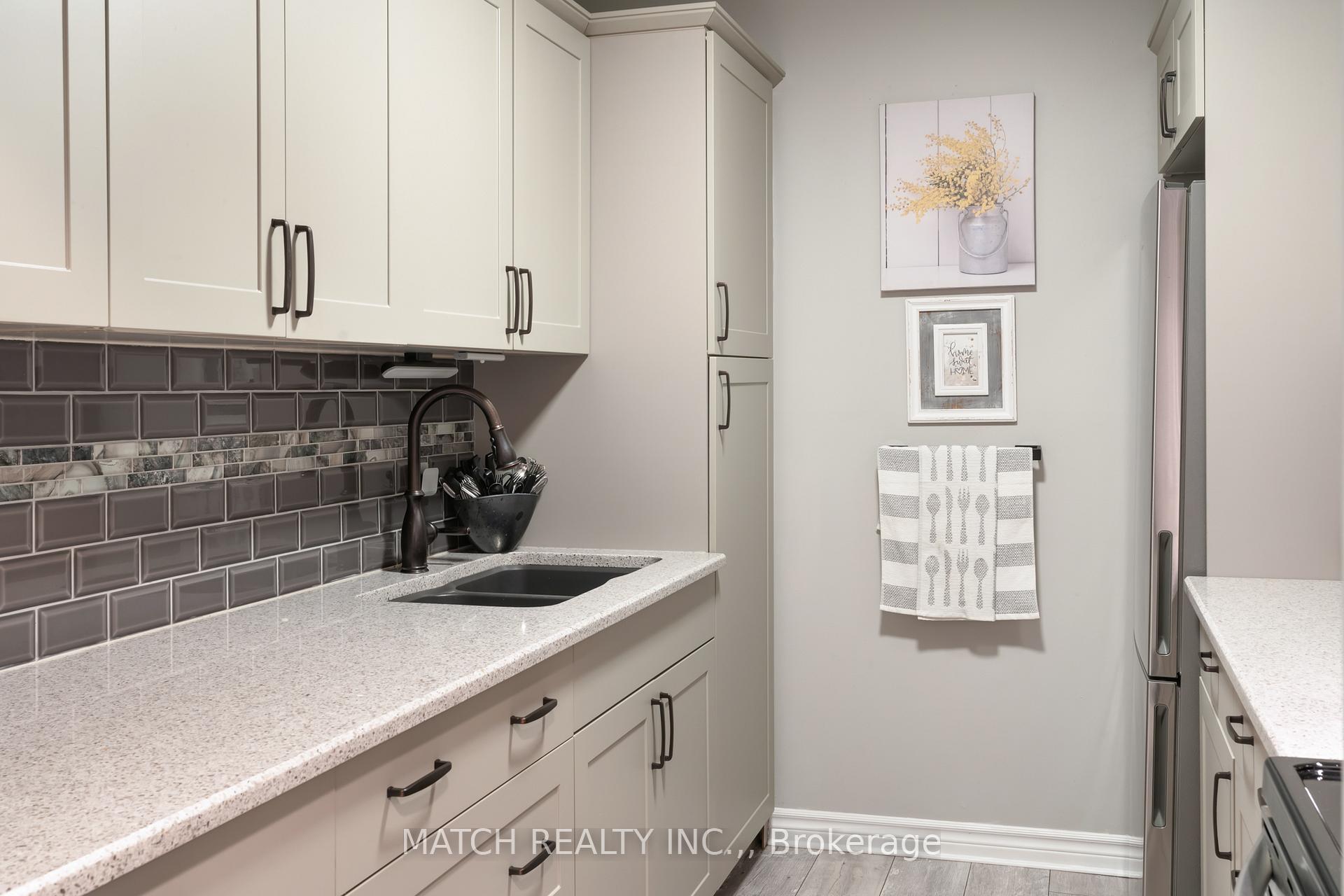 Photo 18 of Unit 405, 130 Park Avenue E, Chatham-Kent, Chatham — HOMEH