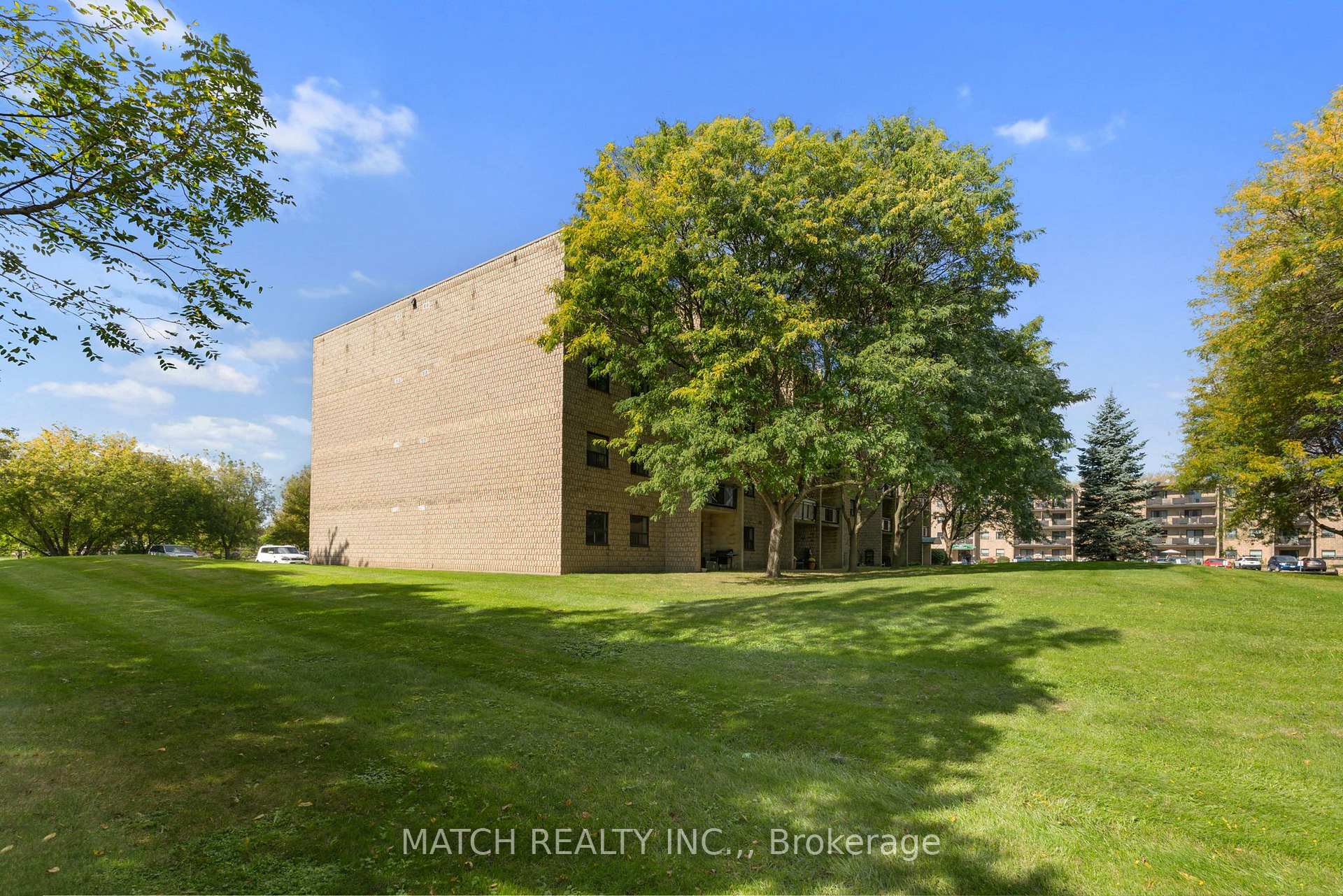 Photo 32 of Unit 405, 130 Park Avenue E, Chatham-Kent, Chatham — HOMEH