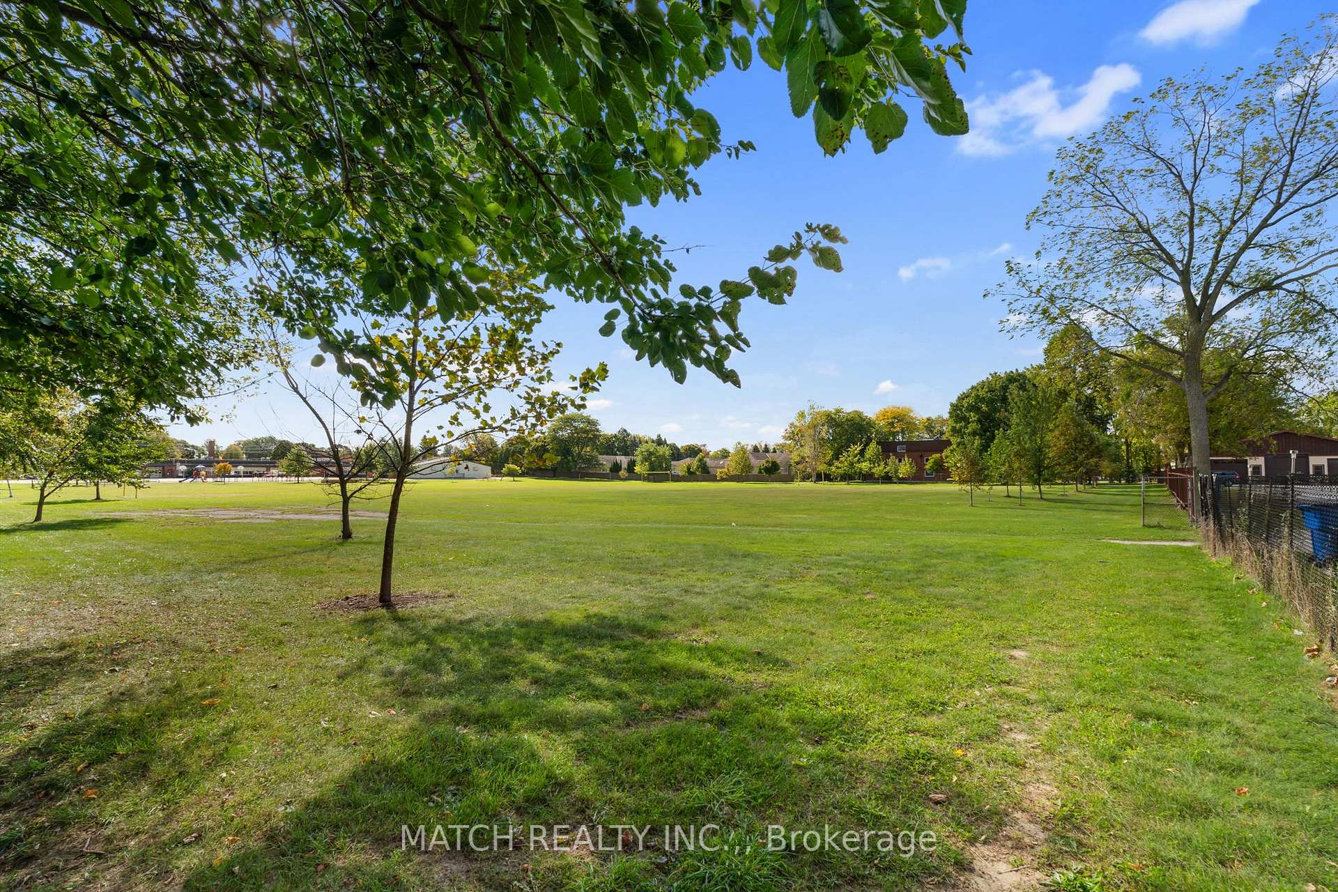 Photo 37 of Unit 405, 130 Park Avenue E, Chatham-Kent, Chatham — HOMEH