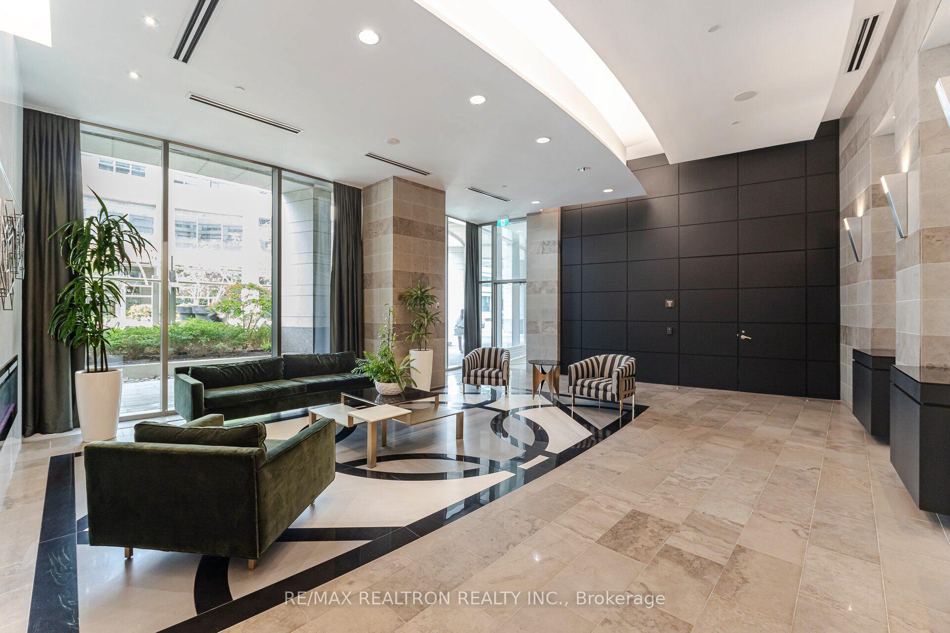 Photo 7 of Unit 2706, 2181 Yonge Street, Toronto, Mount Pleasant West — HOMEH