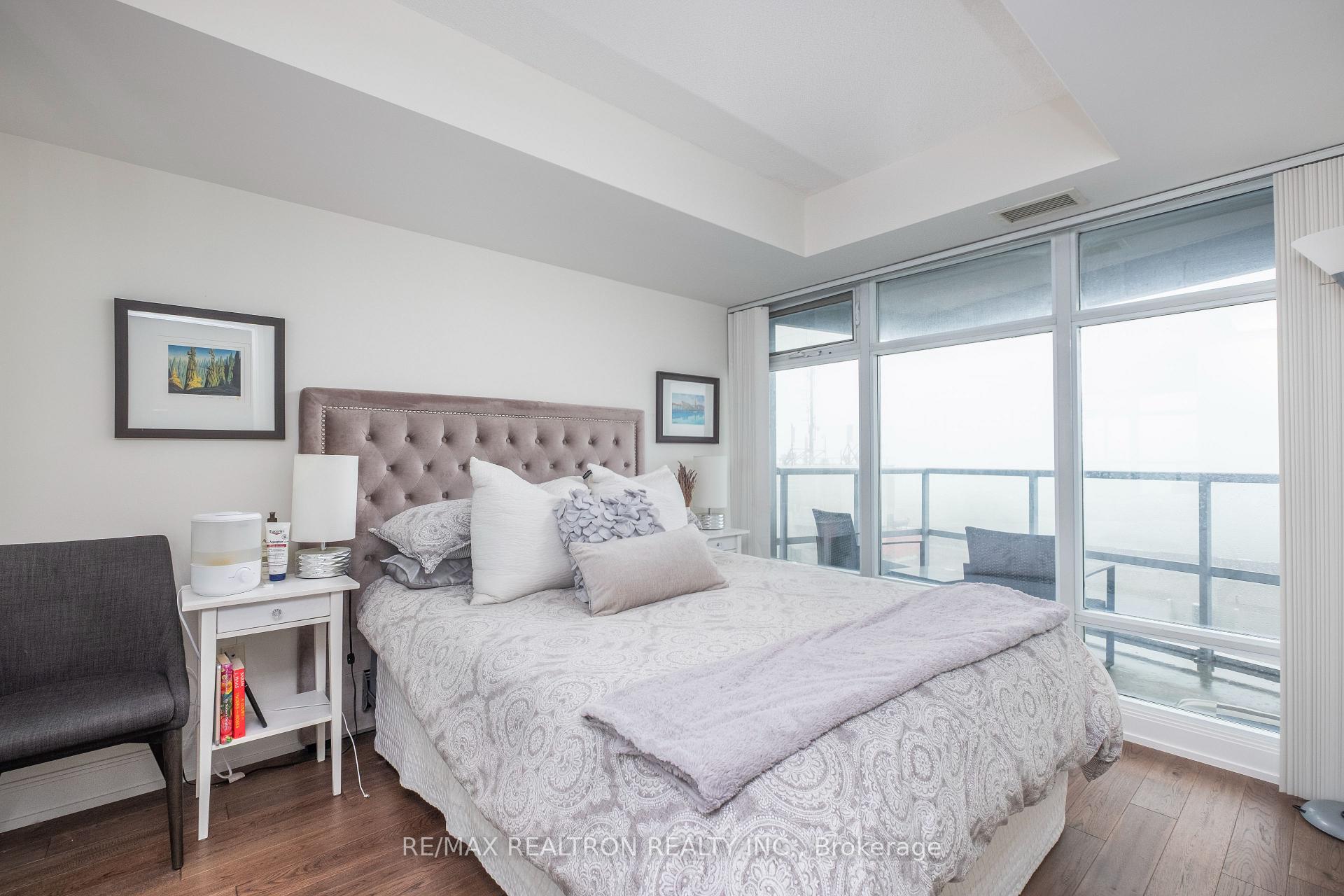 Photo 17 of Unit 2706, 2181 Yonge Street, Toronto, Mount Pleasant West — HOMEH
